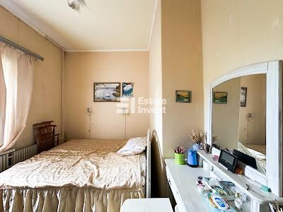 квартира за адресою Роганська вул., 89