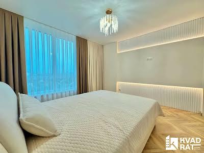 квартира по адресу Юліана Пелеша ул., 3