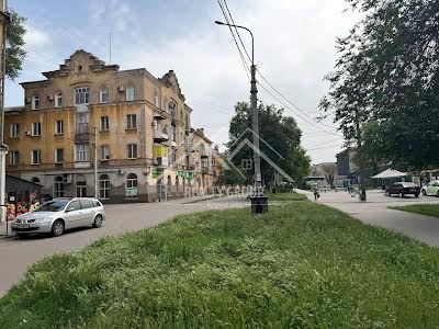 комерційна за адресою Мартіна Шимановського вул. (Комуністична), 7
