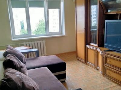 квартира за адресою Полярна вул., 13