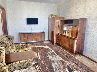 квартира за адресою Академіка Глушкова просп., 35