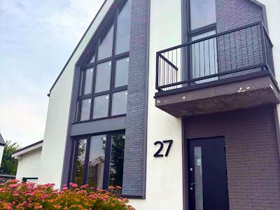 будинок за адресою с. Білогородка, Острозького, 27