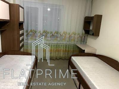 квартира за адресою Драгоманова вул., 12