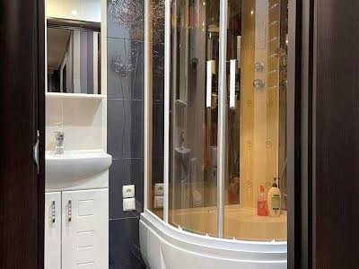 квартира за адресою Рубіновий бульв., 5