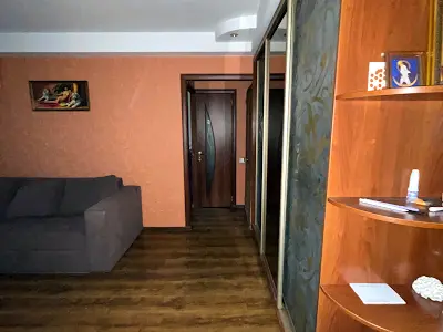 квартира за адресою Соборності просп. (Возз'єднання), 1-В
