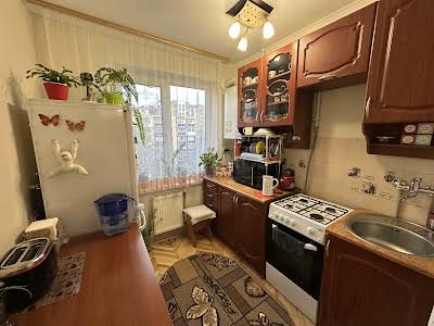 квартира за адресою Хіміків вул., 6