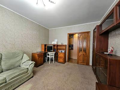 квартира по адресу Героев просп., 32