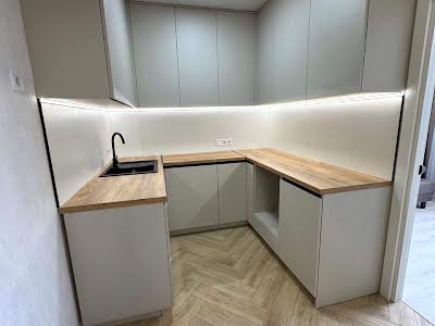 квартира за адресою Овідіопольська дорога вул., 3