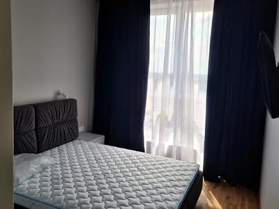 квартира за адресою Зоряний бульв., 1-М