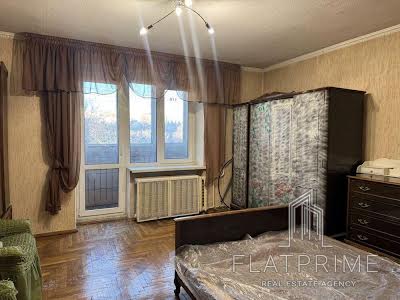 квартира за адресою Петра Радченка вул., 15