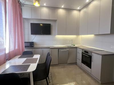 квартира за адресою Костанді вул., 104