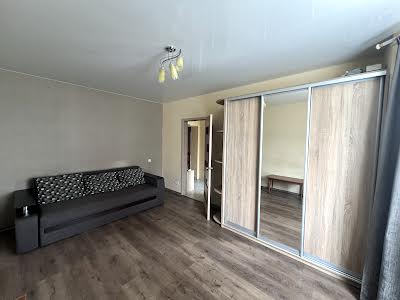 квартира по адресу Київська ул., 37