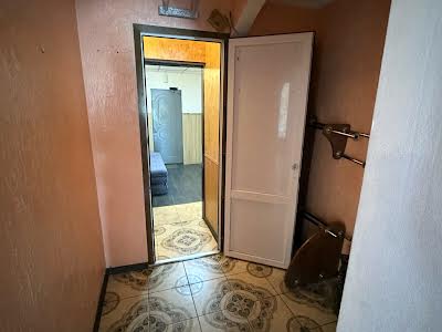 квартира по адресу Молодіжна, 36
