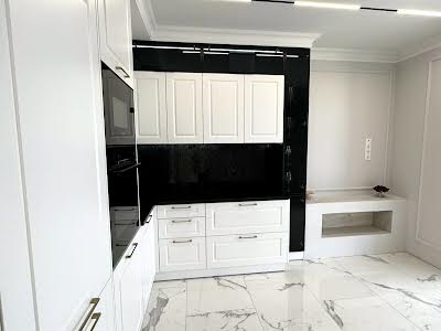 квартира за адресою Приміська вул., 8