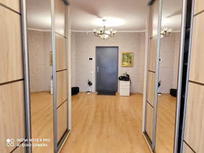 квартира за адресою Дмитрівська вул., 75