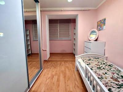 квартира за адресою Академіка Корольова вул., 20