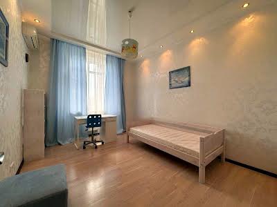 квартира за адресою Коперника вул., 12Д