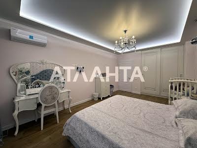 квартира за адресою Жаботинського вул. (Пролетарская улица), 56а