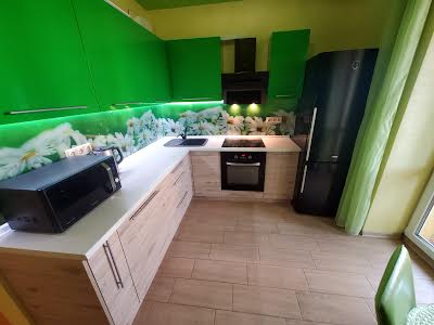 квартира по адресу Святошинская ул., 27г