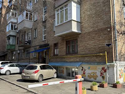 квартира за адресою Михайла Бойчука вул. (Кіквідзе), 6
