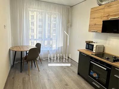 квартира за адресою Метрологічна вул., 127В