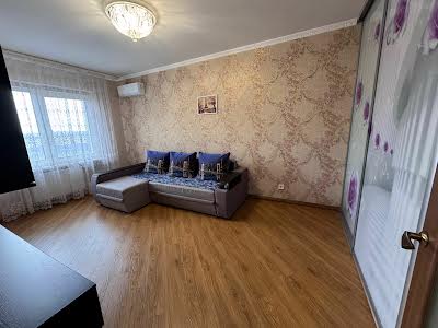 квартира за адресою Бориса Гмирі вул., 18