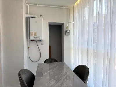квартира за адресою Миру вул., 10б