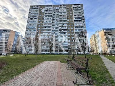 квартира по адресу Червоной Калины просп. (Владимира Маяковского), 23