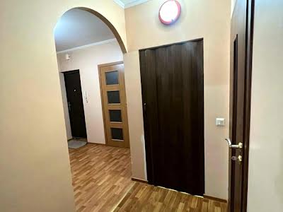 квартира за адресою Антоненка-Давидовича Бориса, 9