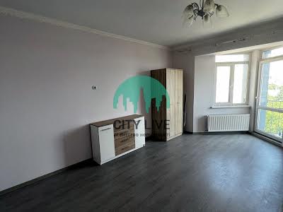 квартира за адресою Михайла Мулика вул. (Гаркуші), 27