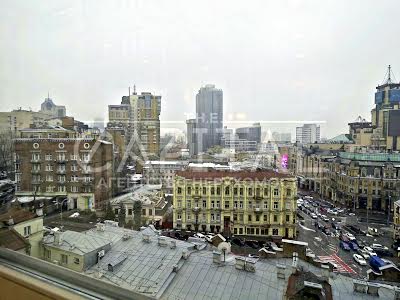 квартира по адресу Круглоуниверситетская ул., 3-5