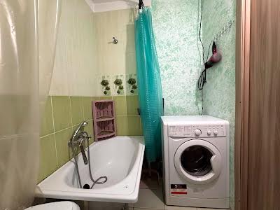 квартира за адресою Миру просп., 18
