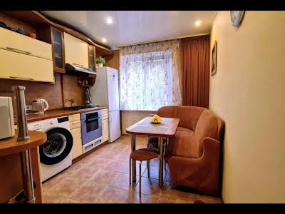 квартира за адресою Набережна Перемоги вул., 108
