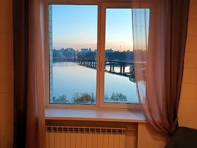 квартира по адресу Павла Тычины просп., 2
