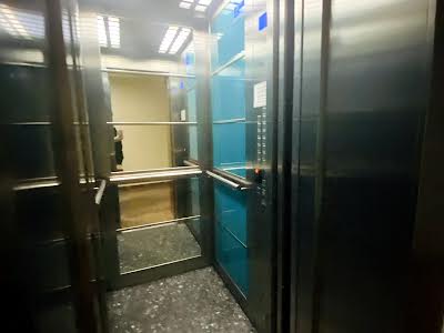 квартира за адресою Андрія Верхогляда вул. (Михайла Драгомирова), 2а