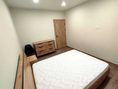 квартира за адресою Кадетський Гай вул., 12