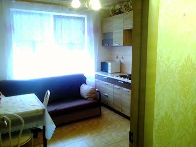 квартира по адресу Радужный массив ул., 11