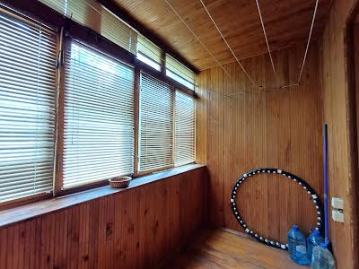 квартира за адресою Ревуцького вул., 7А
