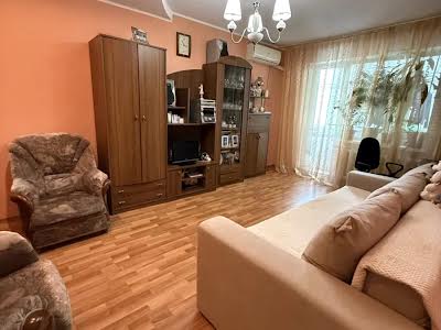 квартира за адресою Озерна вул., 14