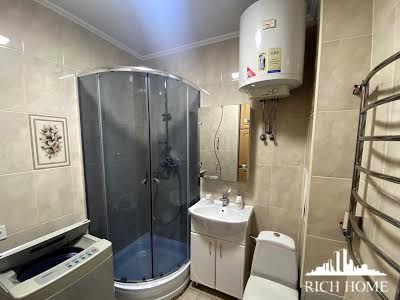 квартира за адресою Антоновича вул. (Горького), 112