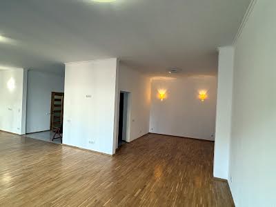 квартира за адресою Старонаводницька вул., 13