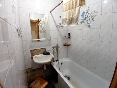квартира за адресою Йорданська вул. (Лайоша Гавро), 16