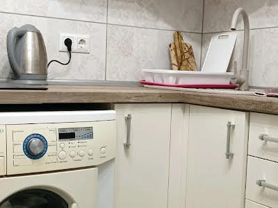 квартира за адресою Небесної Сотні просп. (Маршала Жукова), 49