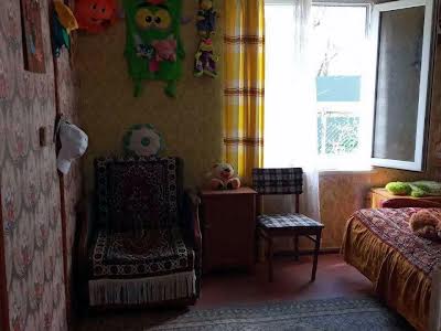 будинок за адресою Богатирська вул., 42