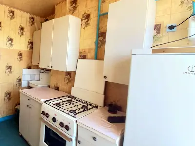 квартира за адресою Десантна вул., 4