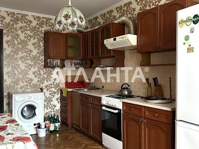 квартира за адресою Івана Фунтового вул., 17