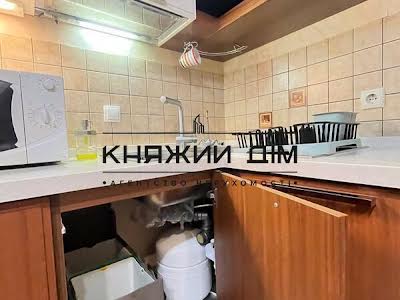 квартира за адресою Рибальська вул., 8