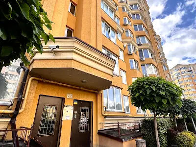 квартира по адресу Андрія Малишка ул. (Льва Толстого), 94
