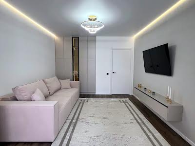 квартира за адресою Височана вул., 18