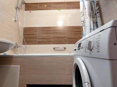 квартира за адресою Ревуцького вул., 19/1